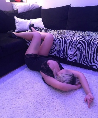 У меня много опыта, и я знаю, как доставить тебе незабываемое удовольствие. Живу в Москве и готова встретиться с тобой в любое удобное время. У меня шикарные фото и отличные отзывы от довольных клиентов. Мои услуги включают классический секс, оральный секс, эротический массаж и многое другое. Не упусти шанс испытать неземное блаженство рядом со мной. 🌟💋#нежная #страстная #опытная #Москва 11909, 20 лет